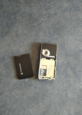 Sony Ericsson K660i Telefon Kasa - Görsel 2