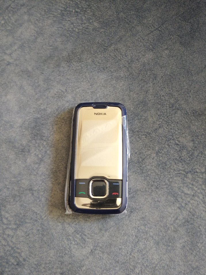 Nokia 7610 Supernova Telefon Kapak - Görsel 3