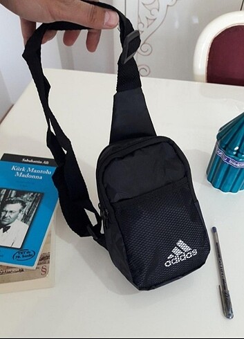 Çapraz spor sırt çantası 