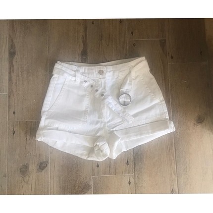 Bershka beyaz kot şort