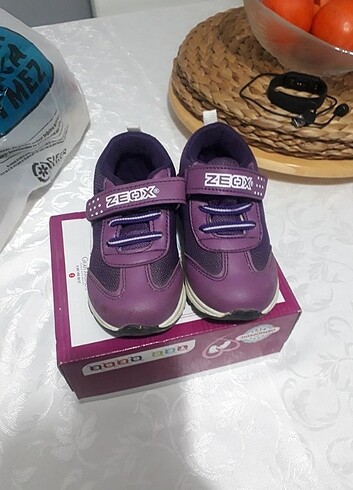 25 Beden mor Renk Kız çocuk spor ayakkabi 