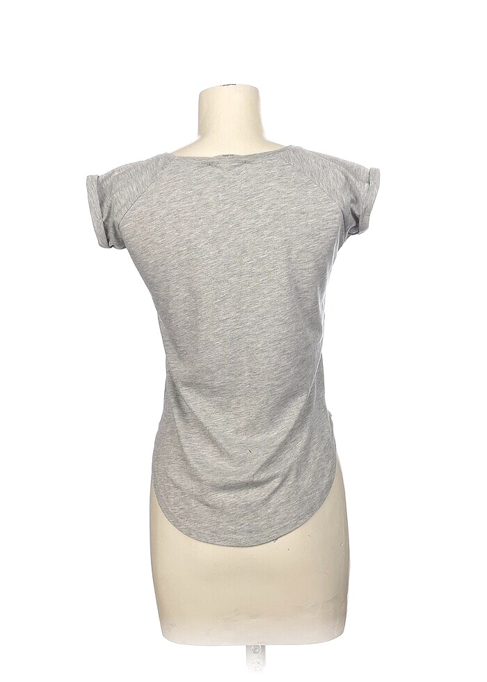 PreLoved T-shirt %70 İndirimli. - Görsel 3