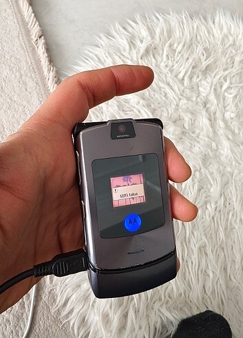 Motorola V3 