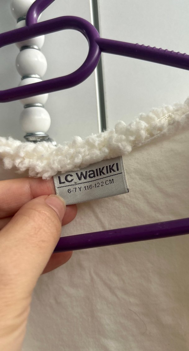 Kız Çocuk Beyaz Kürklü Yelek - Görsel 2