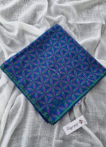  Beden çeşitli Renk Silkhome soft eşarp 