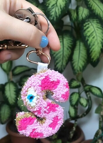 Punch harf anahtarlık leopar