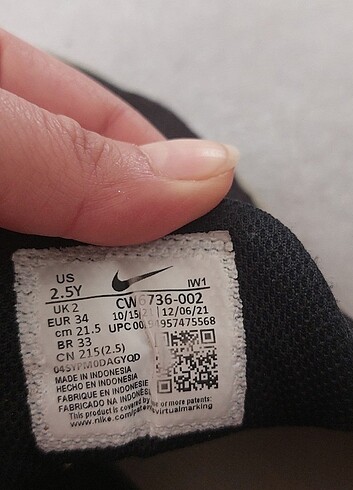 33 Beden ORJINALERKEK COCUK NİKE SPOR AYAKKABI 33 numara
