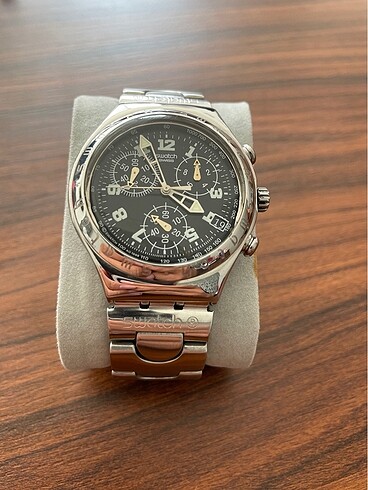 Swatch Fosforlu Erkek Saat