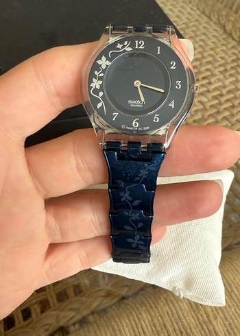 Swatch Swatch Kadın Mavi Parlak Kordonlu Saat