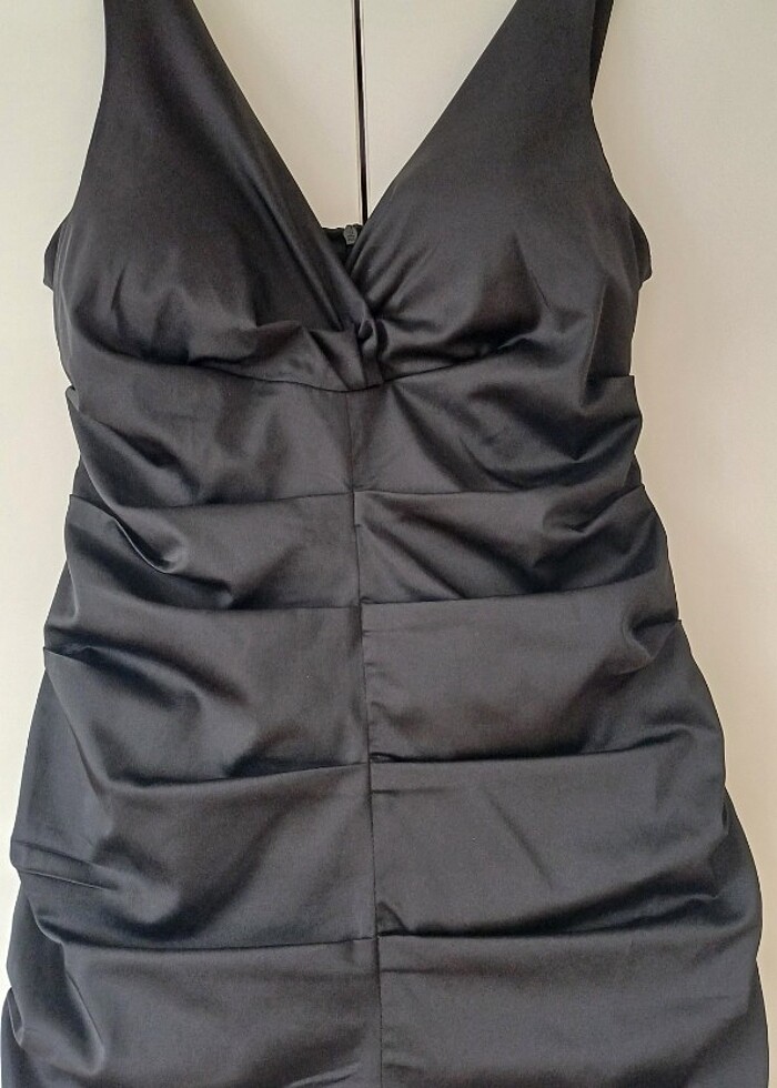 Siyah abiye gece elbisesi - Görsel 3