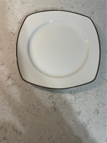 Beden Karaca New Bone Yemek takımı