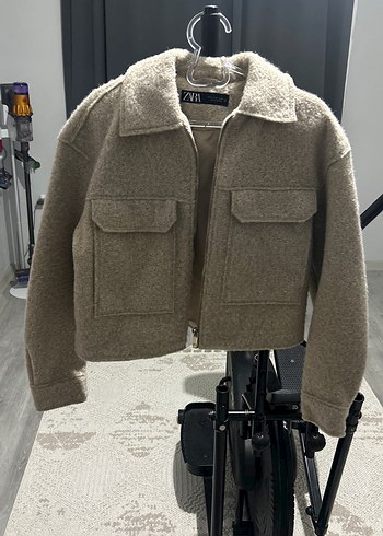 Bej Kısa Kadın Kaban Kürk Detaylı - Görsel 2