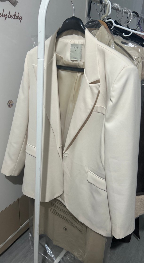 Ekru Düğmeli Kadın Blazer Ceket - Görsel 4