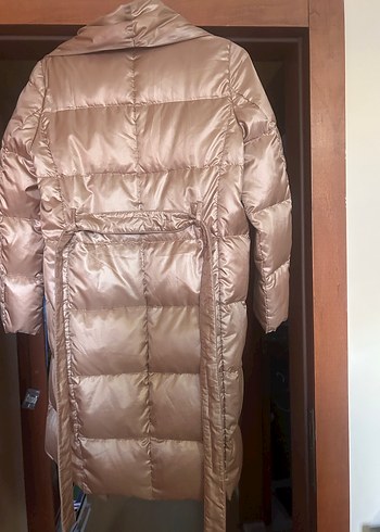 Gold Uzun kaz tüyü mont - Görsel 5