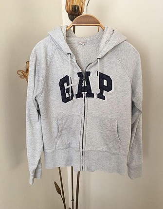 Gap Sweatshirt