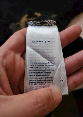 Tommy Hilfiger Siyah Baskılı Erkek Tişört - Görsel 4