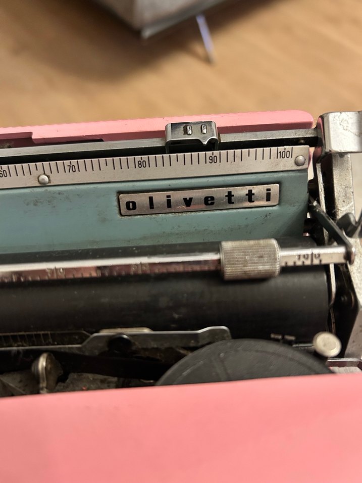 Pastel Pembe Mekanik Daktilo - Görsel 2