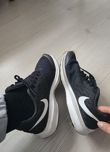Nike Ayakkabı
