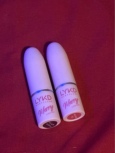 LYKD merry lipstick