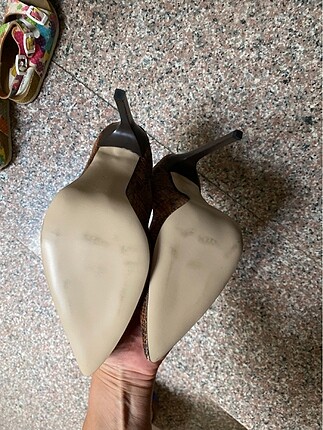 39 Beden Stiletto