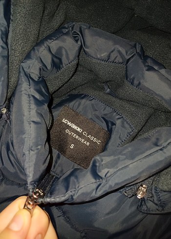 LC Waikiki Erkek Kapüşonlu Şişme Mont - Görsel 4