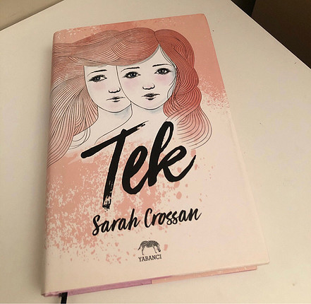 Tek - Sarah Crossan