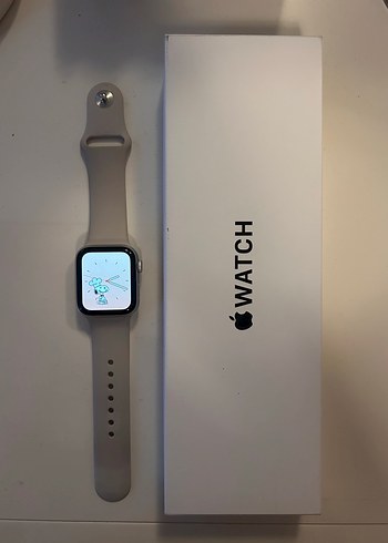 Apple Watch SE2 Yıldız Işığı Akıllı Saat