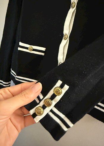 Düğmeli Siyah Pamuklu Kadın Hırka - Görsel 3