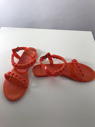 40 Beden Plastik sandalet