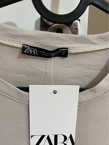 xl Beden ZARA T SHIRT