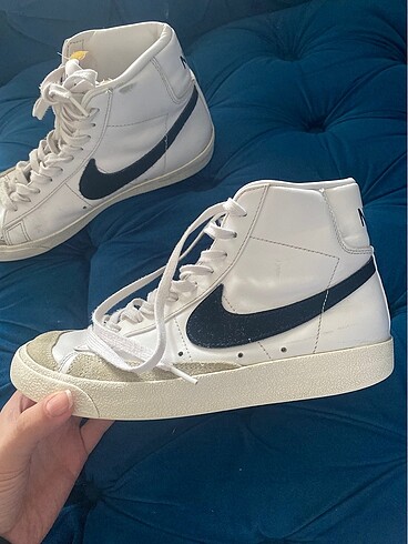 Nike blazer mid 77