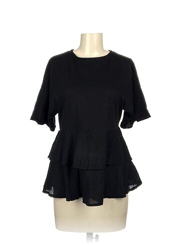 Diğer T-shirt %70 İndirimli.