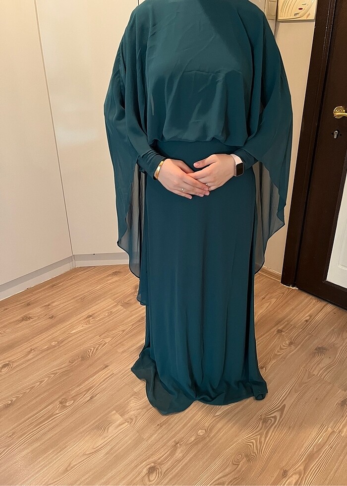 Şık ve sade abiye - Görsel 2