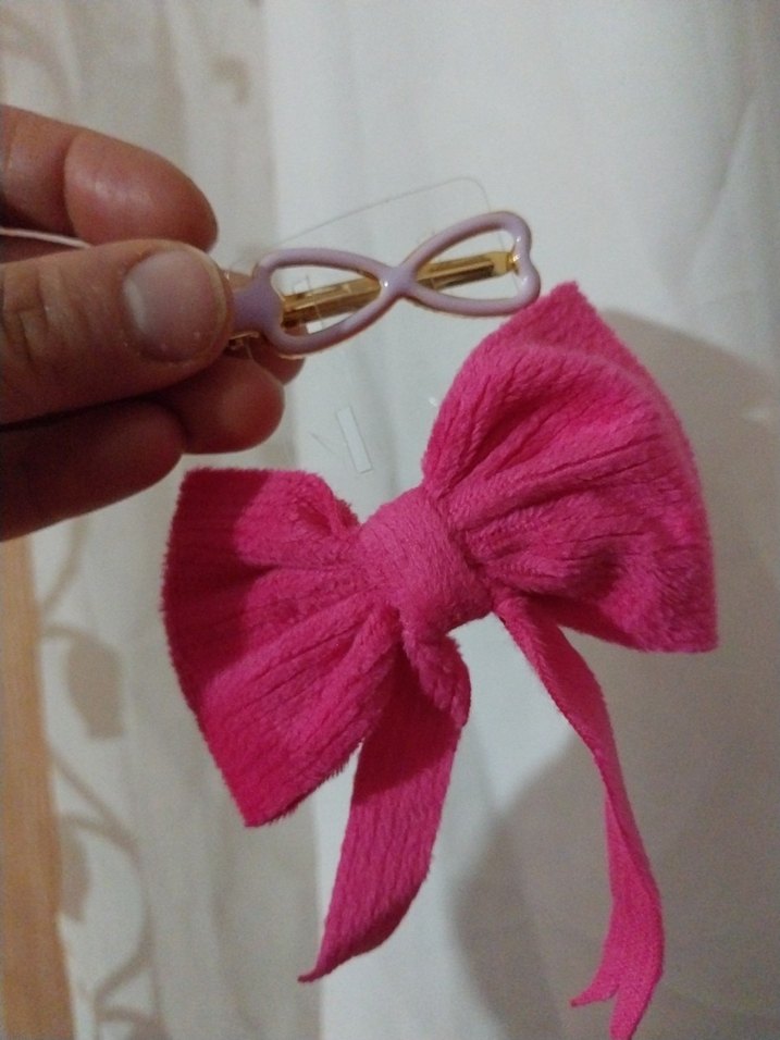 Pembe Fiyonk Detaylı Toka - Görsel 2