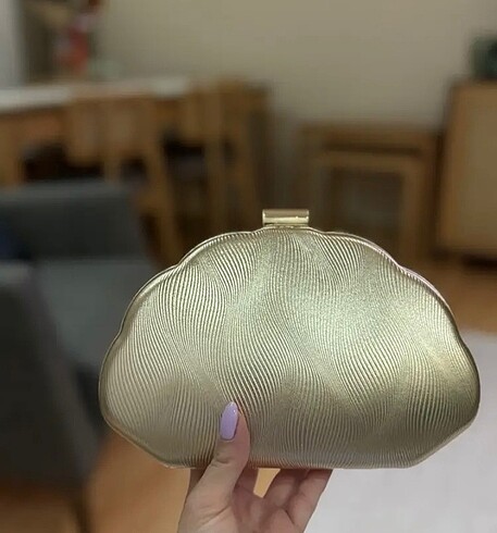 Zara Gold Midye Çanta
