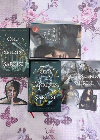 Ölü tanrının şarkısı, ölü şehrin şarkısı