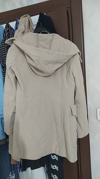 Benetton Krem Kaban mont 