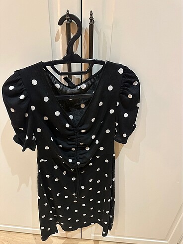 H&M Puantiyeli elbise