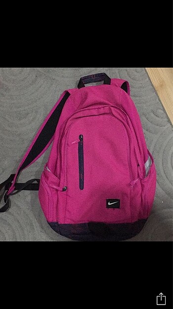 Nike çanta