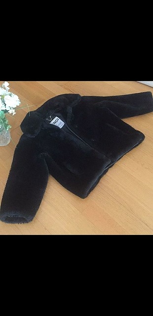 az kullanılmış herhangi bir yerinde hasarı olmayan sıcak yumuşac