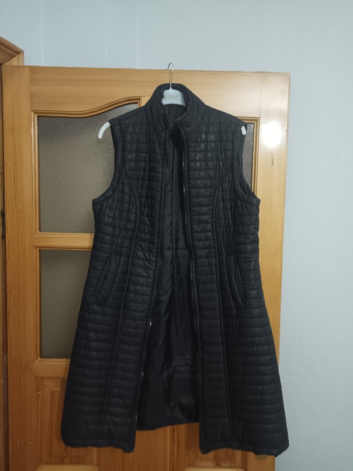 Kadın Siyah Fermuarlı Yelek - Görsel 3