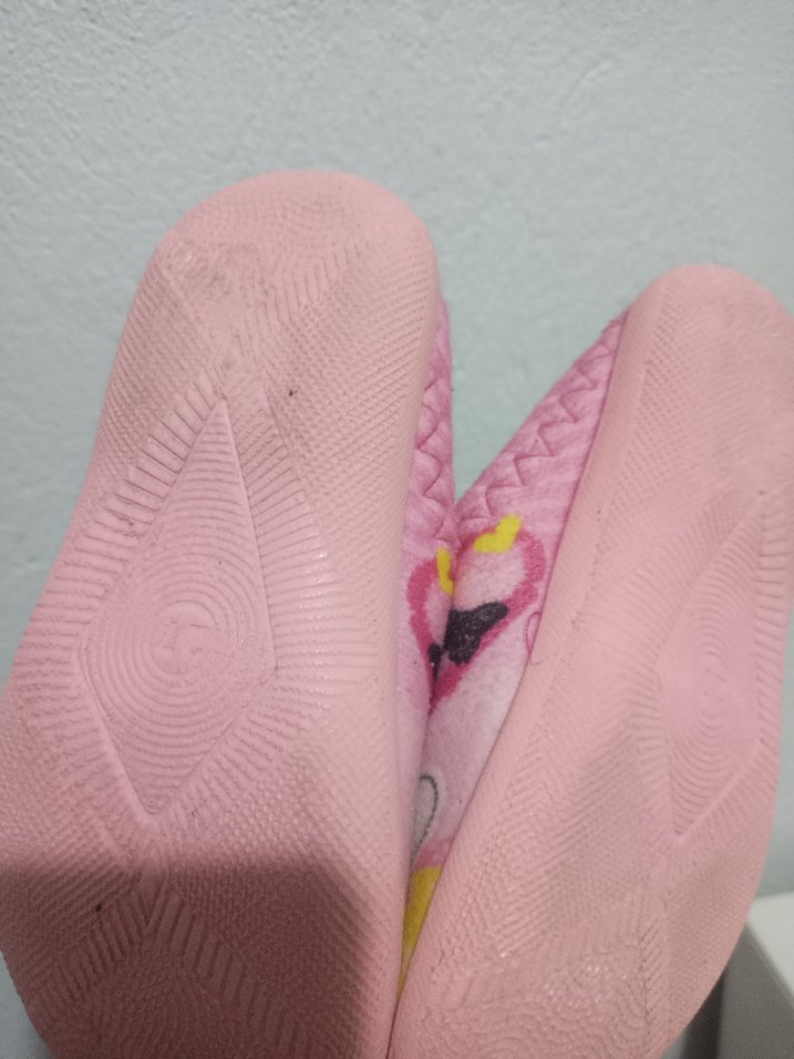 Kız Çocuk Renkli Polar Ev Terlikleri ikisi bu fiyat - Görsel 3