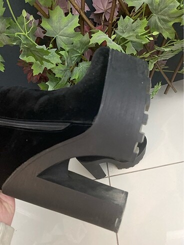 38 Beden siyah Renk Platform Topuklu bot
