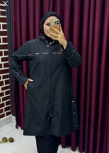 Düğmeli Siyah Uzun Kadın Yağmurluk - Görsel 2