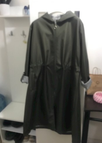 Haki Midi Boy Düğmeli Kadın Yağmurluk - Görsel 2