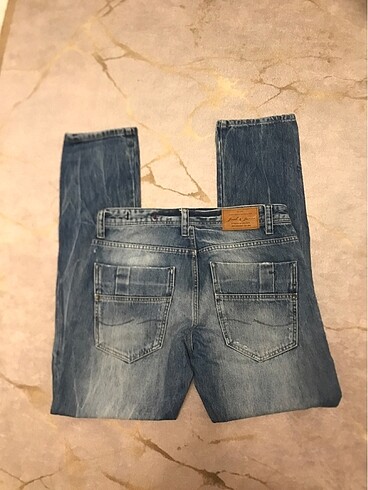 33 Beden mavi Renk Jack&Jones pantolon