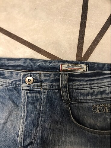 33 Beden Jack&Jones pantolon