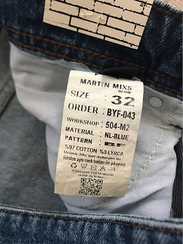 32 Beden lacivert Renk Jean kot pantolon