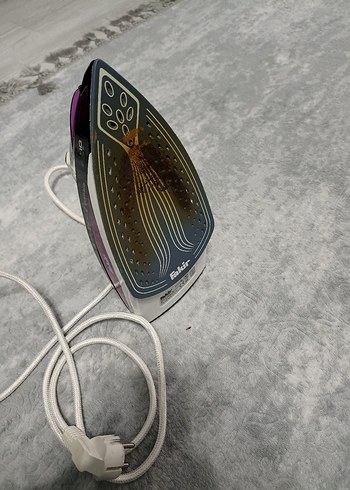 Ütü çalışır durumda Sadece alt tabanı temizlene bilir - Görsel 5