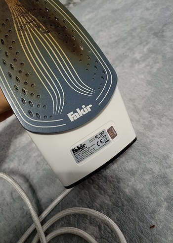 Ütü çalışır durumda Sadece alt tabanı temizlene bilir - Görsel 4